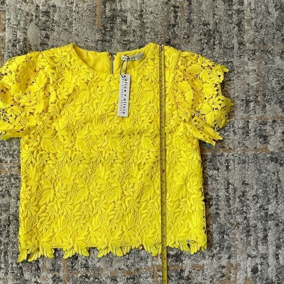 ALICE+OLIVIA FRANCA FLUTTER SLEEVE TOP! NWT! - Picture 5 of 11